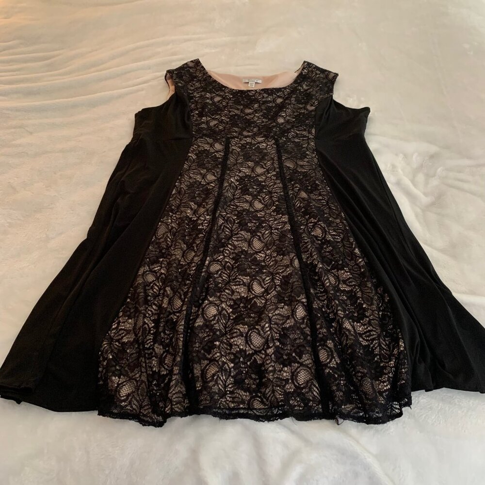 London Style Collection Woman NWT Black Lace Dress Size 24W